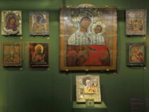 Выставка «Державная заступница России. К 100-летию отречения императора Николая II и обретения в Коломенском иконы «Богоматерь Державная»