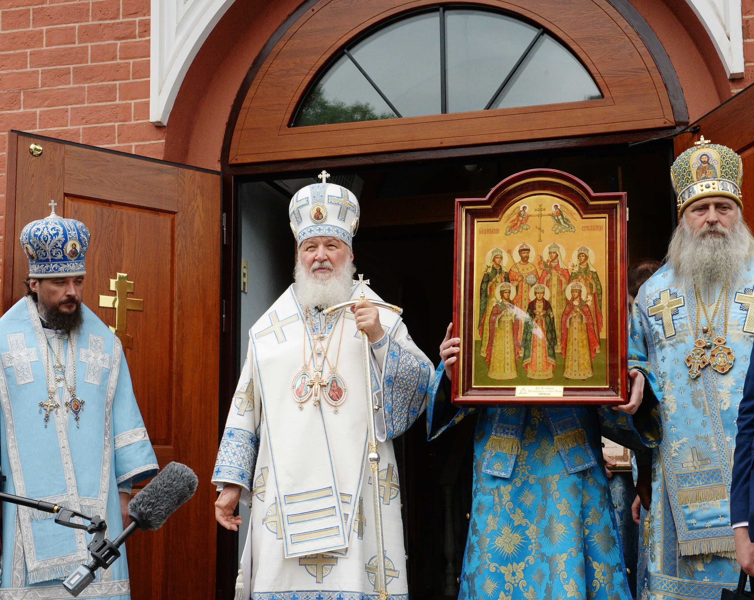 Патриаршее служение на подворье Покровского ставропигиального монастыря в подмосковном селе Марково